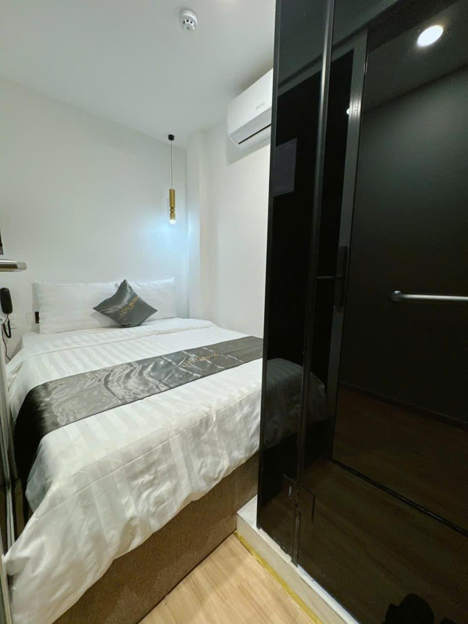 Le Vu Hotel Hô Chi Minh-Ville Extérieur photo