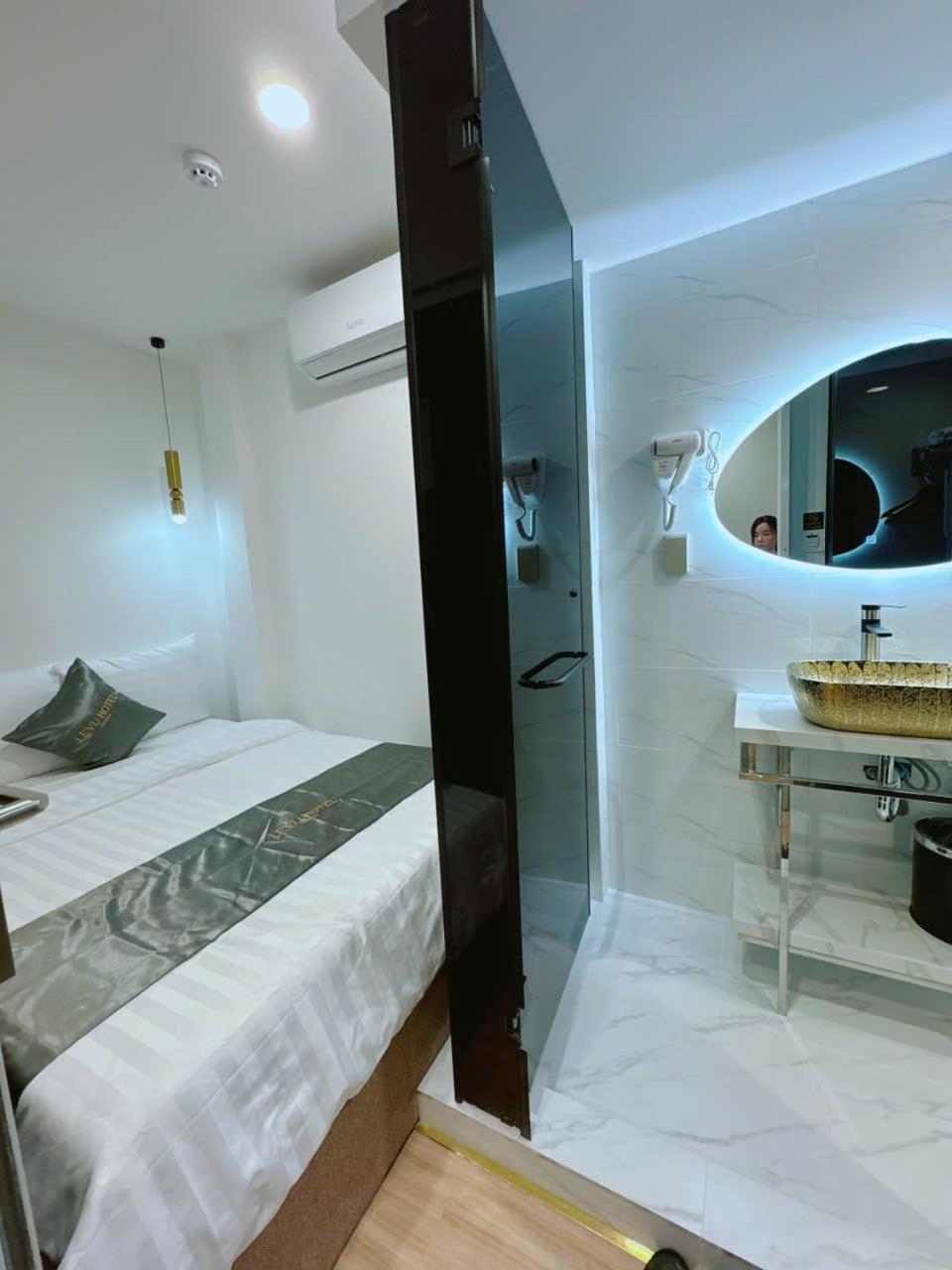 Le Vu Hotel Hô Chi Minh-Ville Extérieur photo